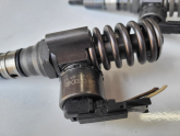 Oto Çıkma Parça / Volkswagen / Transporter / Motor / Enjektör / Çıkma Parça 