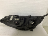Oto Çıkma Parça / Opel / Corsa / Far & Stop / Sağ Ön Far / Çıkma Parça 