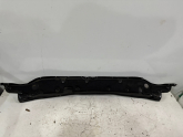 Oto Çıkma Parça / Kia / Cerato / Oto Cam / Ön Cam Izgarası / Çıkma Parça 