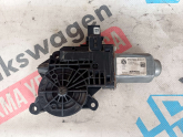 Oto Çıkma Parça / Skoda / Fabia / Oto Cam / Cam Motoru / Çıkma Parça 
