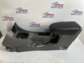 Oto Çıkma Parça / Ford / Focus / Koltuk & Döşeme / Orta Konsol / Çıkma Parça 