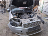 Oto Çıkma Parça / Fiat / Linea / Kaporta & Karoser / Sağ Arka Kapı / Çıkma Parça 