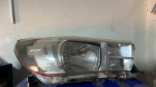 Oto Çıkma Parça / Toyota / Hilux / Far & Stop / Sağ Ön Far / Çıkma Parça 