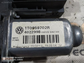 Oto Çıkma Parça / Volkswagen / Caddy / Kaporta & Karoser / Sağ Ön Çamurluk / Çıkma Parça 