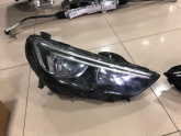 Oto Çıkma Parça / Opel / Insignia / Far & Stop / Sağ Ön Far / Çıkma Parça 