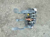 Oto Çıkma Parça / Opel / Corsa / Koltuk & Döşeme / Pedal / Çıkma Parça 