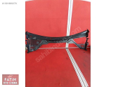 Oto Çıkma Parça / Jaguar / XE / Oto Cam / Ön Cam Izgarası / Çıkma Parça 