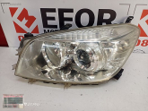 Oto Çıkma Parça / Toyota / RAV4 / Far & Stop / Sol Ön Far / Çıkma Parça 