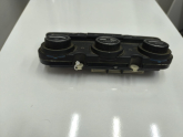 Oto Çıkma Parça / Volkswagen / Passat / Klima / Kontrol Paneli / Çıkma Parça 