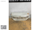 Oto Çıkma Parça / Toyota / Corolla / Kaporta & Karoser / Bagaj Kapağı / Çıkma Parça 