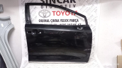 TOYOTA COROLLA 2019 2024 SAĞ ÖN KAPI ÇIKMA ORJİNAL SİYAH SEDEFLİ