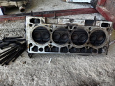Oto Çıkma Parça / Renault / R 19 / Motor / Silindir Kapağı / Çıkma Parça 