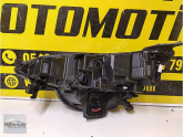 Oto Çıkma Parça / Renault / Megane / Far & Stop / Sol Ön Far / Çıkma Parça 
