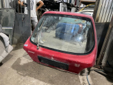 Oto Çıkma Parça / Nissan / Sunny / Oto Cam / Bagaj Camı / Çıkma Parça 