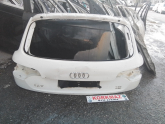 AUDI Q7 BAGAJ KAPAĞI