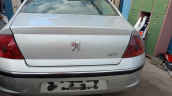 peugeot 407 arka bagaj