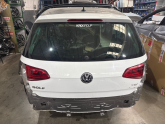 GOLF 7 BAGAJ KAPAĞI BEYAZ ÇIKMA ORJİNAL HATASIZ BOYASIZ AL TAK