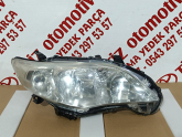 Oto Çıkma Parça / Toyota / Corolla / Far & Stop / Sağ Ön Far / Çıkma Parça 