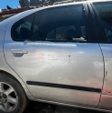Nissan Primera kapı