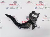 Oto Çıkma Parça / Audi / A4 / Koltuk & Döşeme / Pedal / Çıkma Parça 