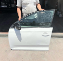 Oto Çıkma Parça / Skoda / Rapid / Kaporta & Karoser / Sol Ön Kapı / Çıkma Parça 