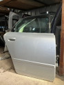 AUDİ A4 SAĞ ARKA KAPI 0551 184 82 30