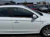 PEUGEOT 301 SAĞ ÖN KAPI HATASIZ ÇIKMA PARÇA DOLU