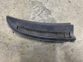 OPEL TİGRA A SAĞ ÖN CAM IZGARASI ÇIKMA 90532403 CANCAN OPEL