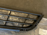 Oto Çıkma Parça / Volkswagen / Jetta / Tampon / Orta Izgara / Çıkma Parça 