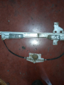 Citroen C4 çıkma sağ ön cam kirkosu