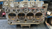 Oto Çıkma Parça / Volkswagen / Golf / Motor / Silindir Kapağı / Çıkma Parça 