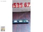 Oto Çıkma Parça / Volkswagen / Passat / Elektrik / Dörtlü Flaşör Düğmesi / Çıkma Parça 