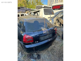 Audi A3 bagaj kapağı