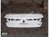 Renault Megane 4 bagaj kapağı