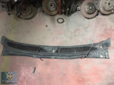 OTO CEM'DEN ÇIKMA HYUNDAİ EXCEL ÖN CAM ALT IZGARASI