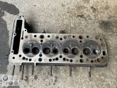 Oto Çıkma Parça / Mercedes / 240 / Motor / Silindir Kapağı / Çıkma Parça 