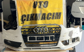 Audi A5 ön tampon 8T0807437AD