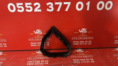 Oto Çıkma Parça / Audi / Q3 / Tampon / Sis Farı Çerçevesi / Çıkma Parça 