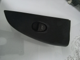 FIAT Palio Ön Sağ Kapı Cam Düğmesi 735305620