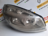 Oto Çıkma Parça / Renault / Scenic / Far & Stop / Sağ Ön Far / Çıkma Parça 