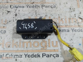 Oto Çıkma Parça / Mitsubishi / L200 / Ayna / Ayna Düğmesi / Çıkma Parça 