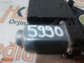 Oto Çıkma Parça / Audi / A5 / Kaporta & Karoser / Sol Ön Çamurluk / Çıkma Parça 