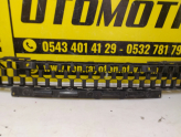 Oto Çıkma Parça / Renault / Megane / Tampon / Orta Izgara / Çıkma Parça 