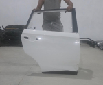 Oto Çıkma Parça / Hyundai / Bayon / Kaporta & Karoser / Sağ Arka Kapı / Çıkma Parça 