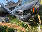 Oto Çıkma Parça / Jeep / Renegade / Far & Stop / Sol Ön Far / Çıkma Parça 