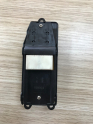 Oto Çıkma Parça / Toyota / Corolla / Oto Cam / Cam Düğmesi / Sıfır Parça 