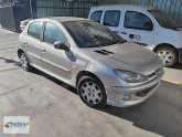 Oto Çıkma Parça / Peugeot / 206 / Kaporta & Karoser / Sağ Ön Çamurluk / Çıkma Parça 