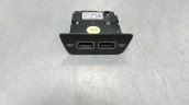 2G0035954 ORJİNAL ÇİFT USB ŞARJ YUVASI CRAFTER POLO T-CRROS