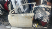 Citroen C4 sol ön kapı
