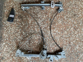 Oto Çıkma Parça / Citroen / Berlingo / Oto Cam / Cam Krikosu / Çıkma Parça 